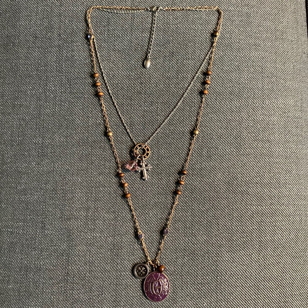 Monogram G necklace